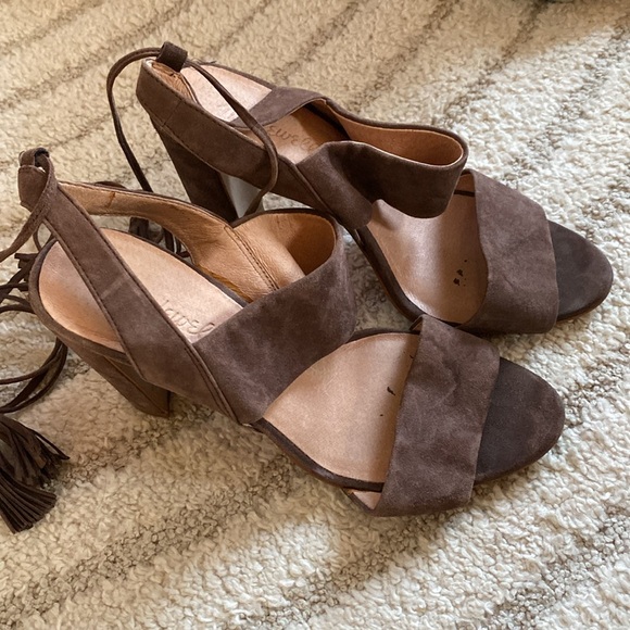 Madewell Strappy Heels - Picture 4 of 6